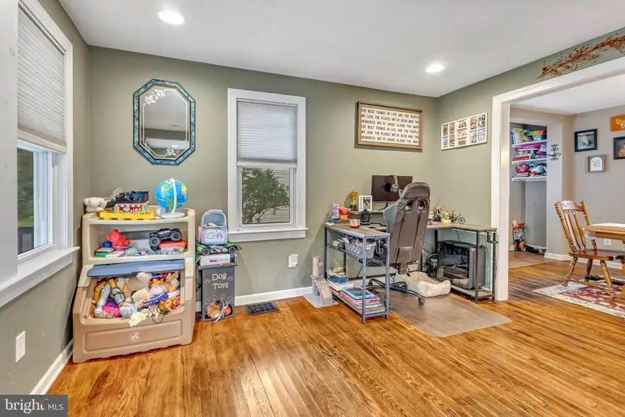 12313 Shadoe Hollow Rd Ne, Cumberland, MD 21502 - #2