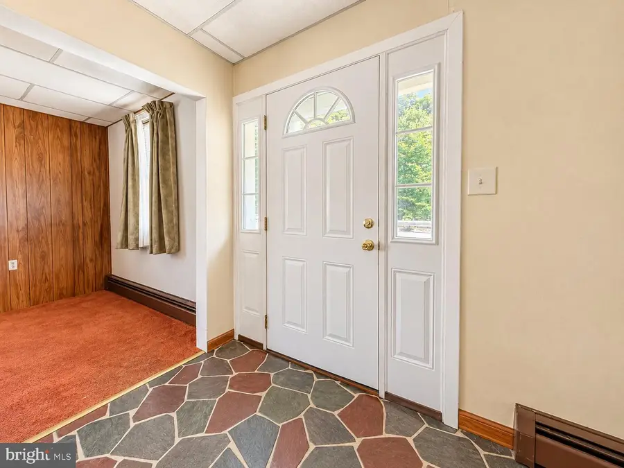 118 Main St, Lonaconing, MD 21539 - #2
