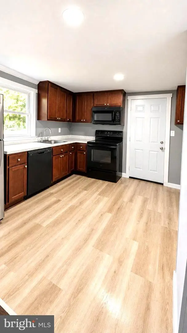 247 Bond St, Cumberland, MD 21502 - #3