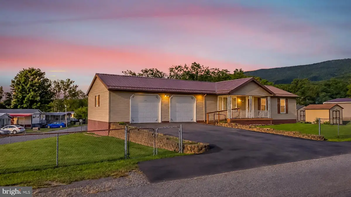 14200 Walter Dr Sw, Cumberland, MD 21502 - #1