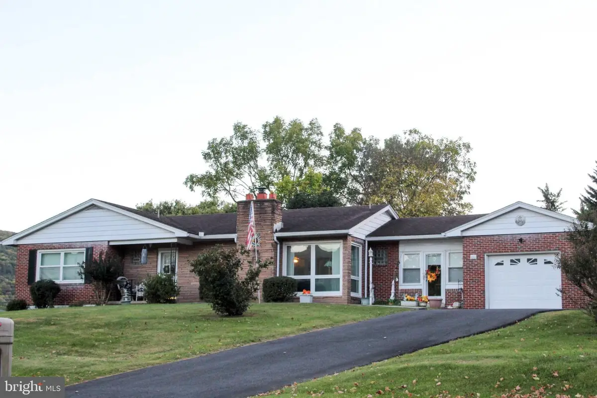 112 Long Dr, La Vale, MD 21502 - #1