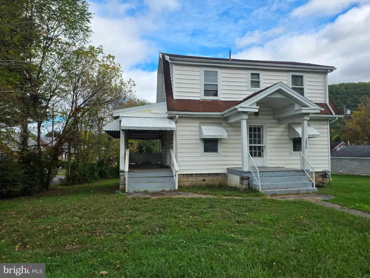 12512 Bowling St, Cumberland, MD 21502 - #1