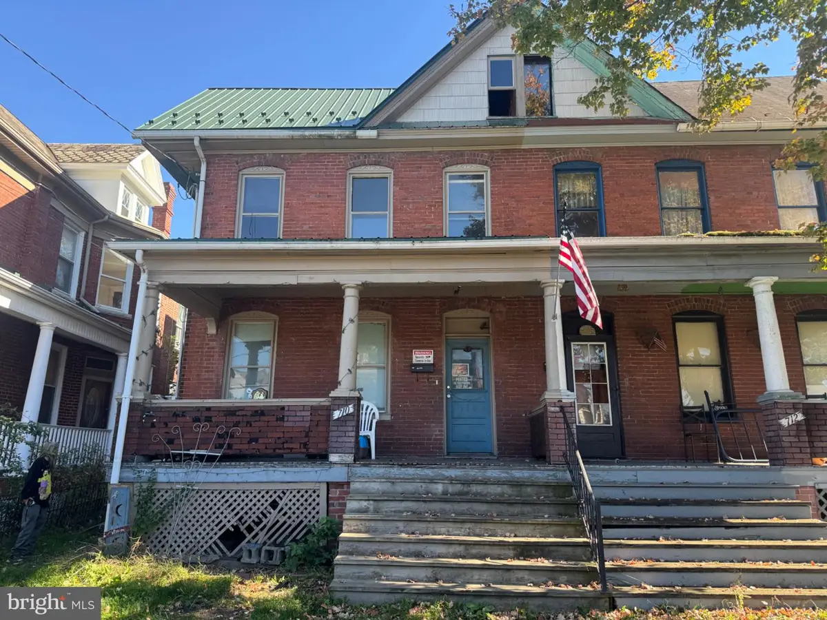 710 Maryland Ave, Cresaptown, MD 21502 - #1