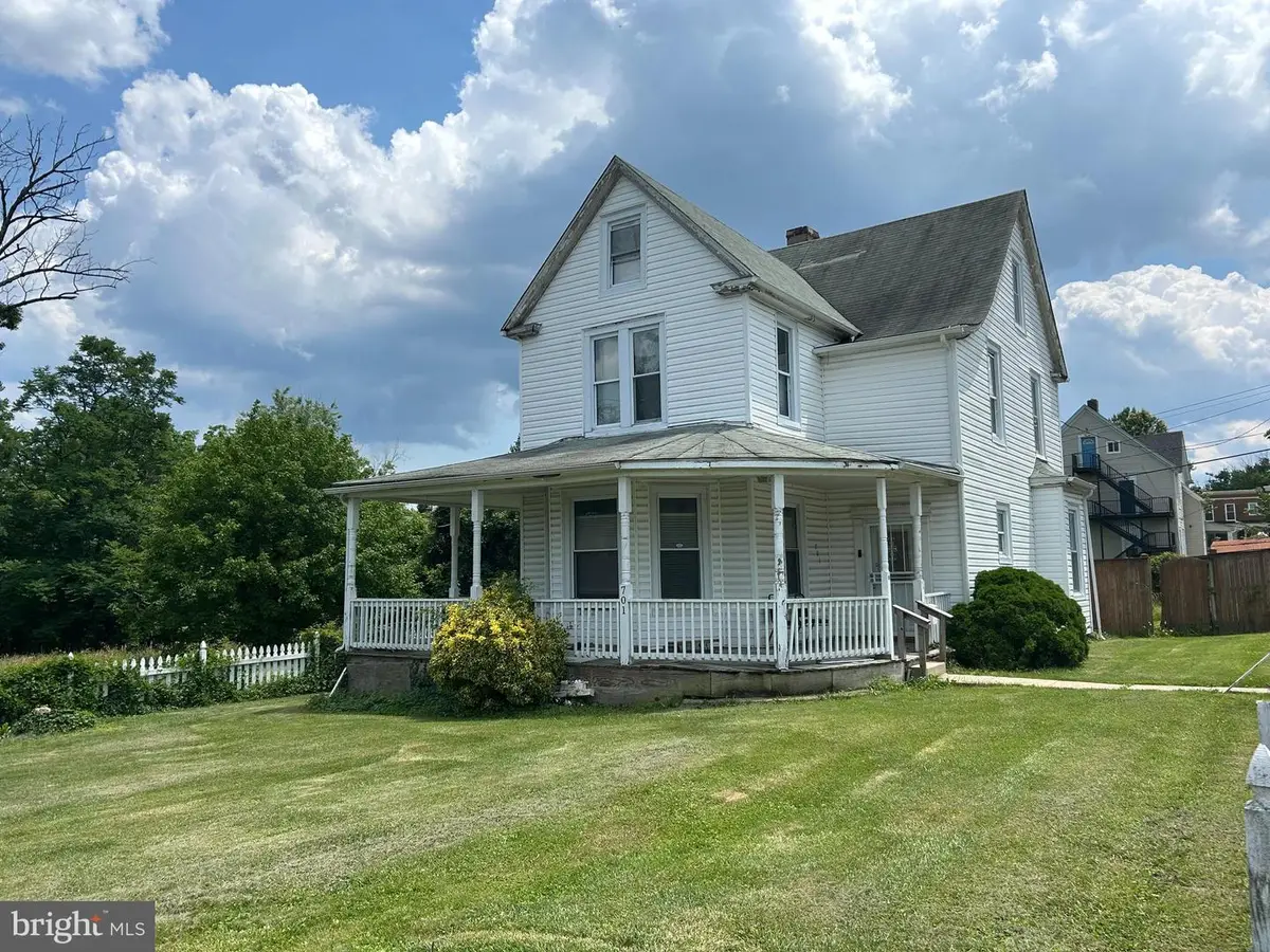 701 E 43rd St, Baltimore, MD 21212 - Image #1