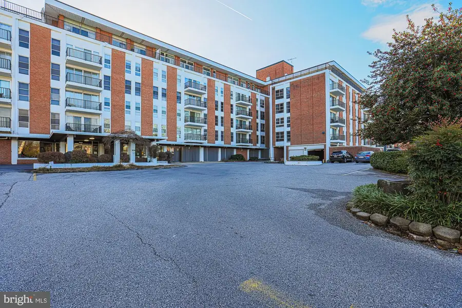 3601 Clarks Ln #428, Baltimore, MD 21215 - Image #3