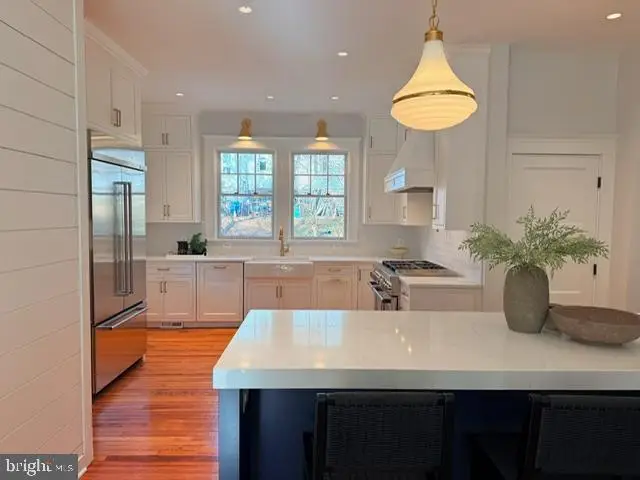 520 Woodlawn Rd, Baltimore, MD 21210 - #1