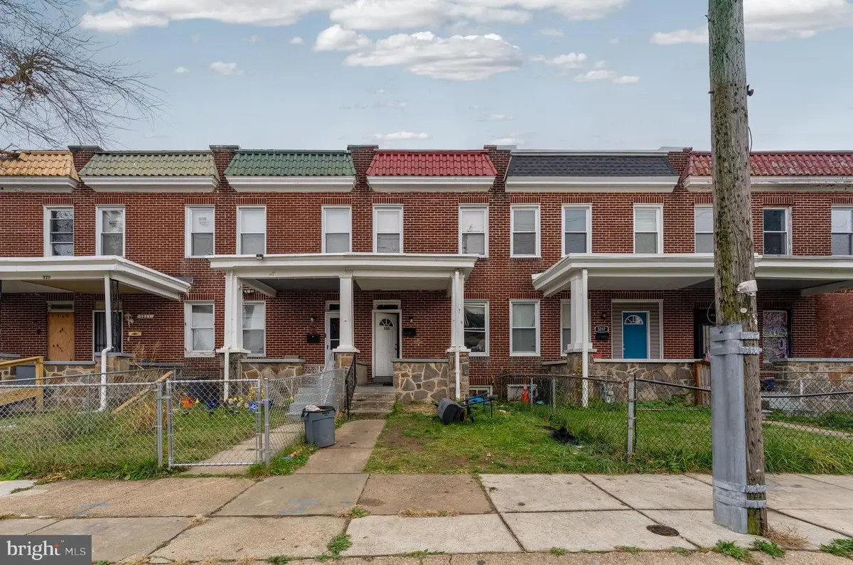 3215 Phelps Ln, Baltimore, MD 21229 - Image #1