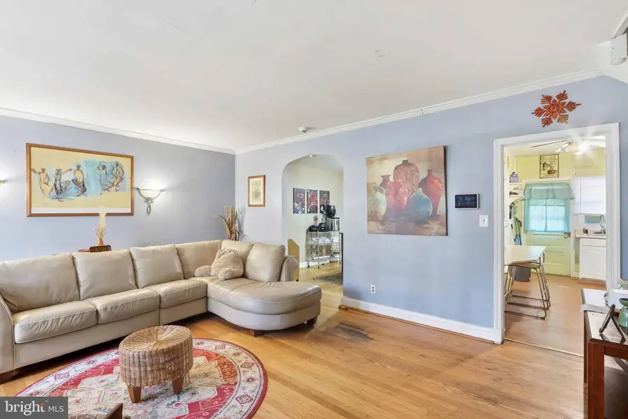 1546 Lochwood Rd, Baltimore, MD 21218 - Image #2