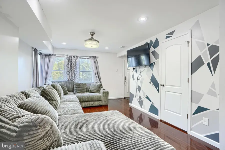 4054 Hilton Rd, Baltimore, MD 21215 - Image #3