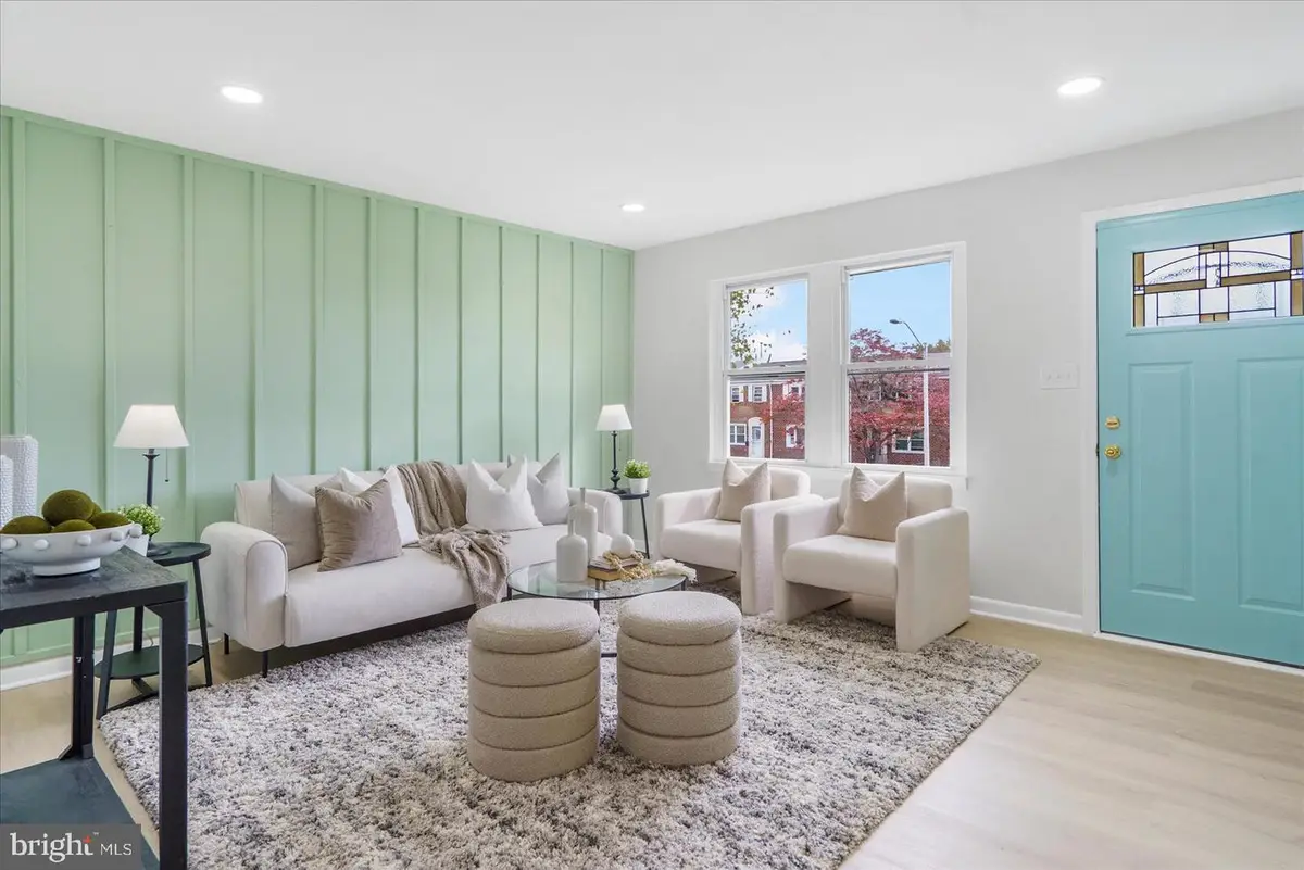 638 Charraway Rd, Baltimore, MD 21229 - Image #1