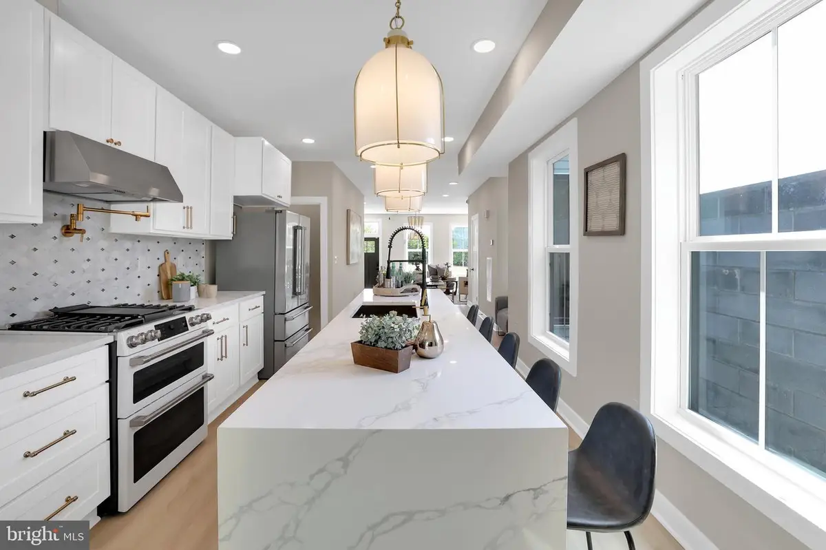 1032 W Franklin St, Baltimore, MD 21223 - Image #1