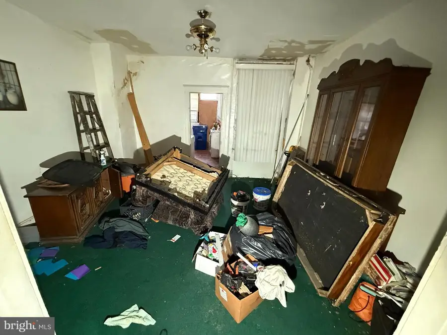 2611 E Chase St, Baltimore, MD 21213 - Image #3