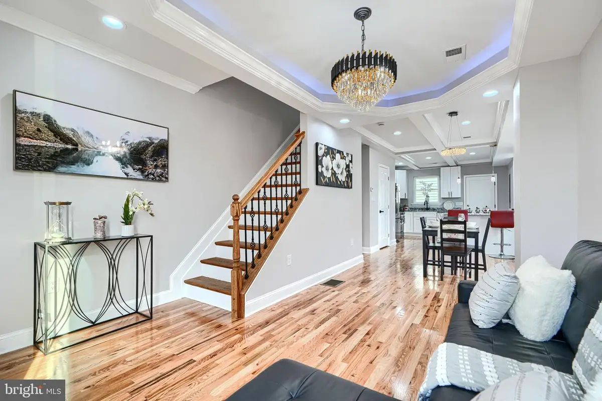 3613 4th St, Baltimore, MD 21225 - Image #1