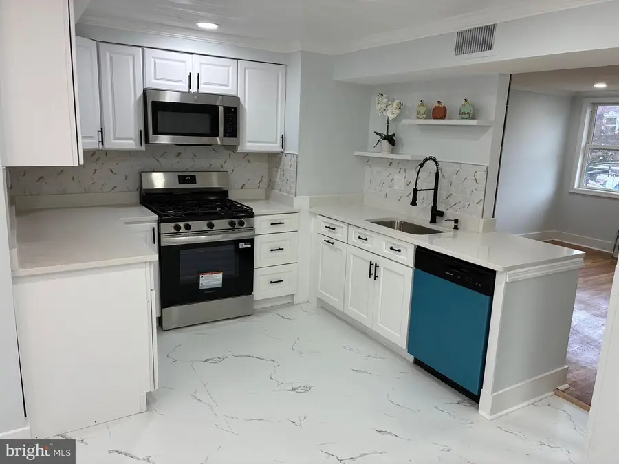 2704 Marbourne Ave, Baltimore, MD 21230 - Image #2