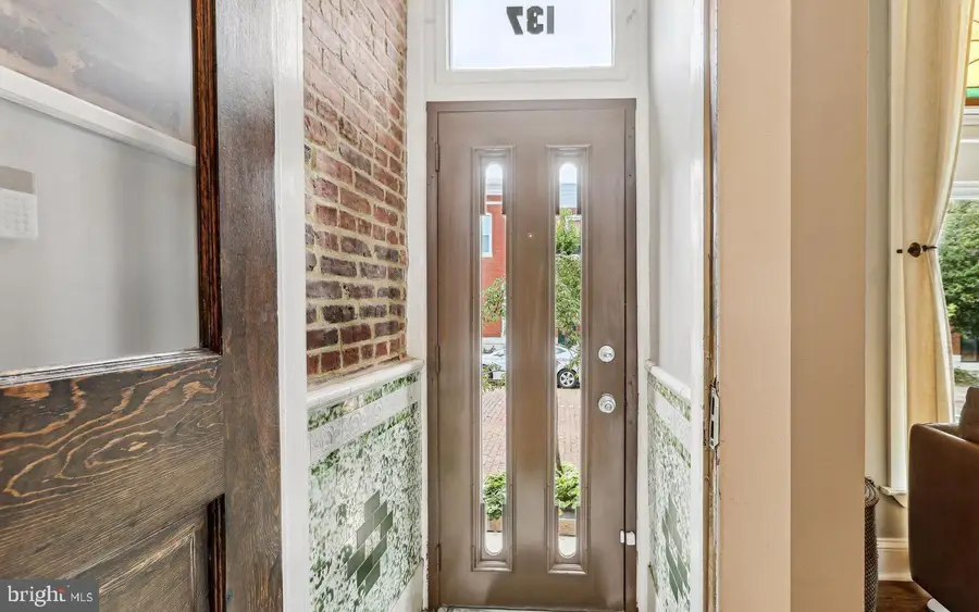 137 Rochester Pl, Baltimore, MD 21224 - Image #3