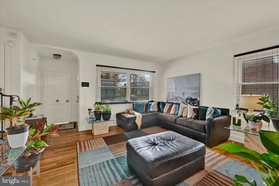 3922 Mortimer Ave, Baltimore, MD 21215 - Image #3