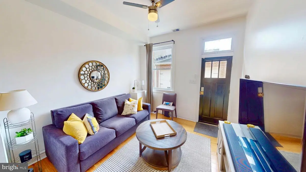 511 S Chapel St, Baltimore, MD 21231 - Image #1