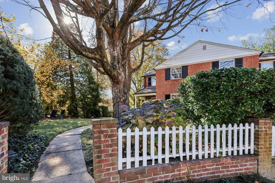 7 Southfield Pl, Baltimore, MD 21212 - Image #2