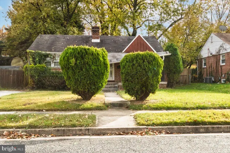 5605 Groveland Ave, Baltimore, MD 21215 - Image #2