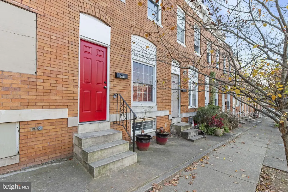 3527 E Fairmount Ave, Baltimore, MD 21224 - Image #1