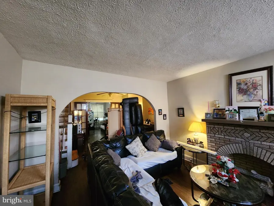 2911 Mcelderry St, Baltimore, MD 21205 - Image #3