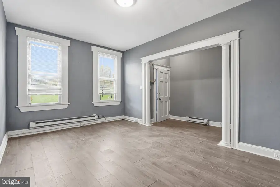 5 S Wickham Rd, Baltimore, MD 21229 - Image #2