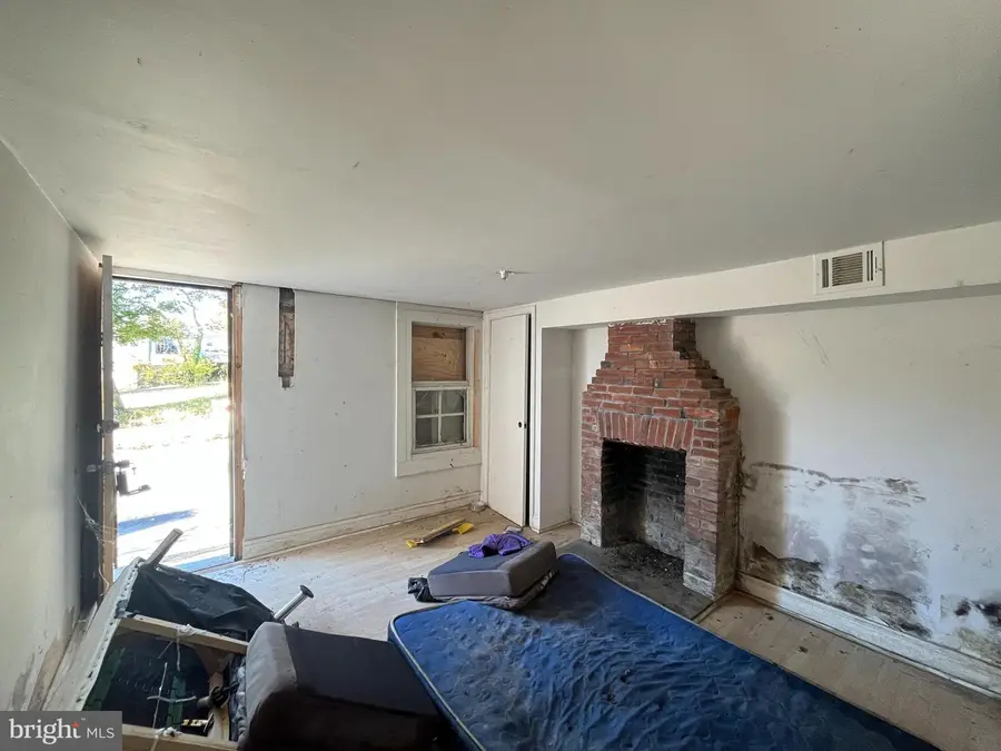 2637 Dulany St, Baltimore, MD 21223 - Image #3