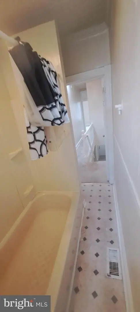 2544 W Fayette St W, Baltimore, MD 21223 - Image #2