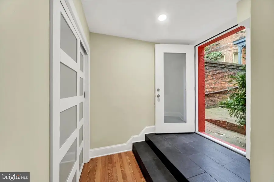 15 E Branch Ln #22, Baltimore, MD 21201 - Image #3