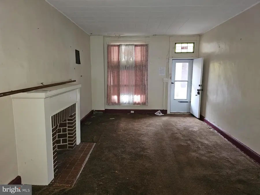 637 N Robinson St, Baltimore, MD 21205 - Image #3