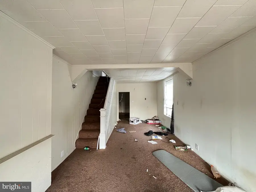 433 E Lynn Ave, Baltimore, MD 21223 - Image #3