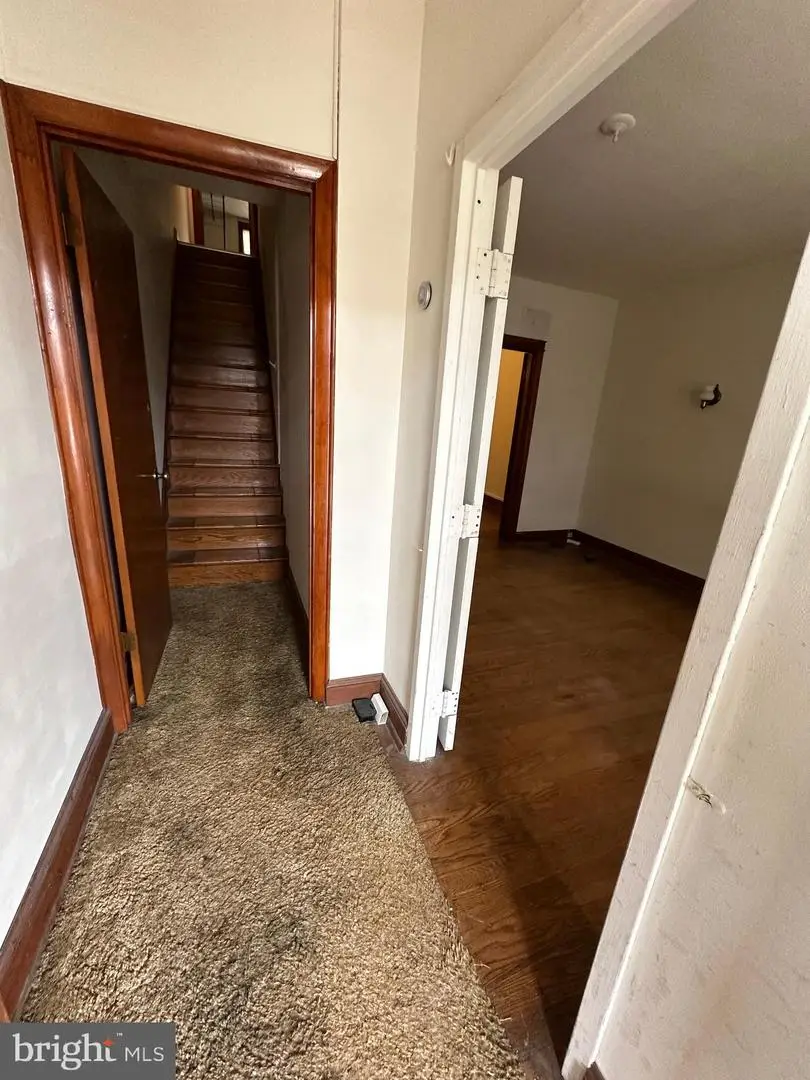 305 Elrino St, Baltimore, MD 21224 - Image #2