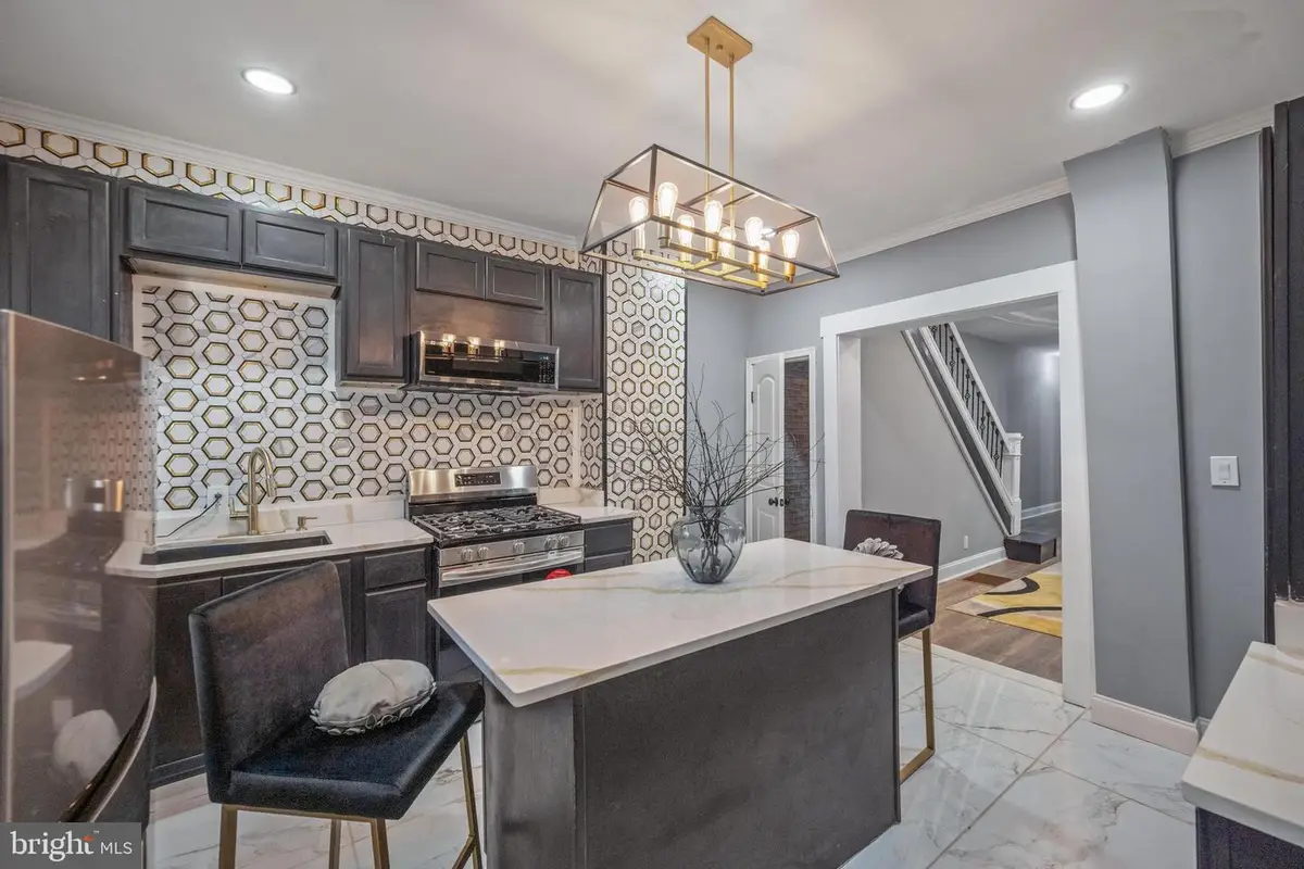 2525 W Lombard St, Baltimore, MD 21223 - Image #1