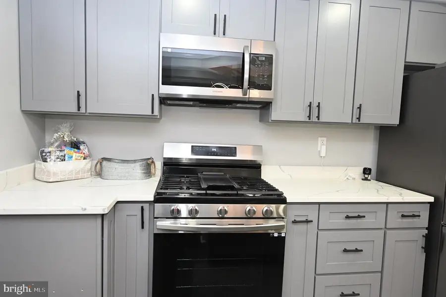 4139 Mountwood Rd, Baltimore, MD 21229 - Image #2