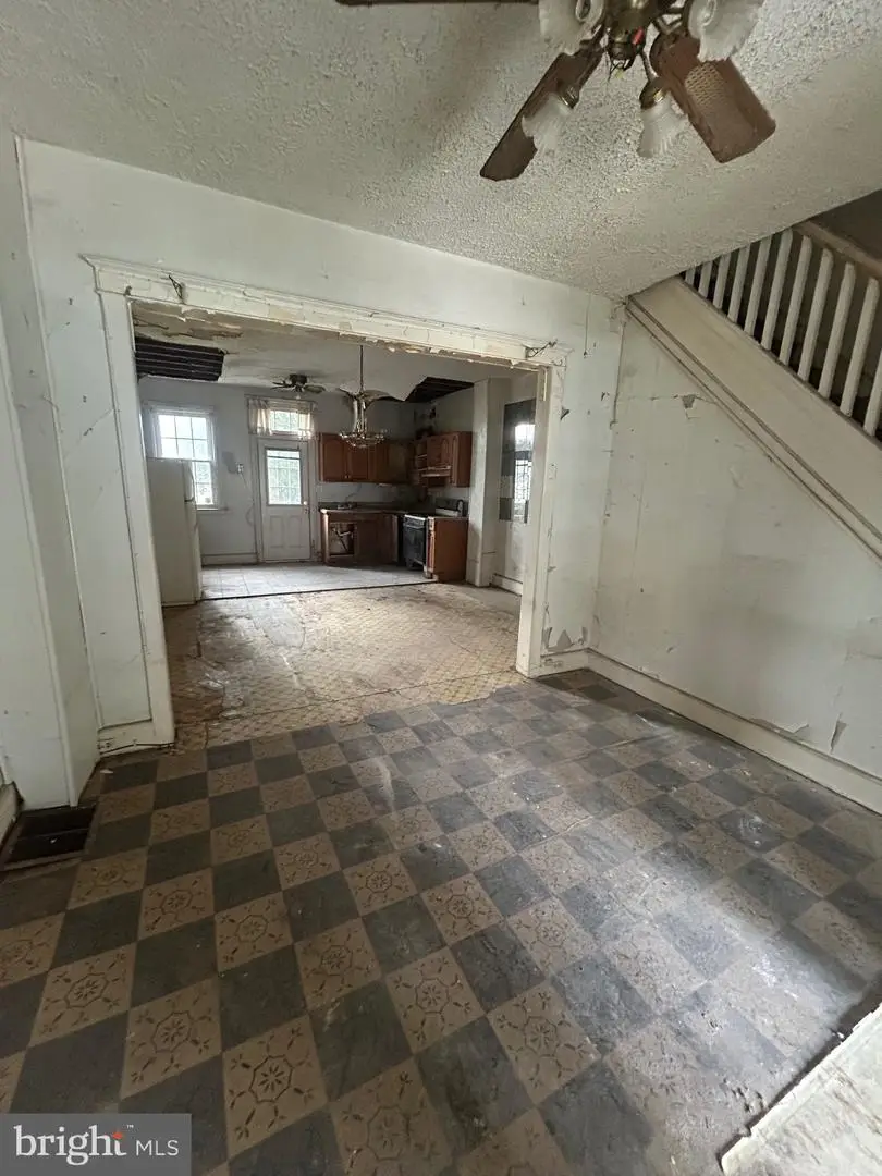 523 Beaumont Ave, Baltimore, MD 21212 - Image #2