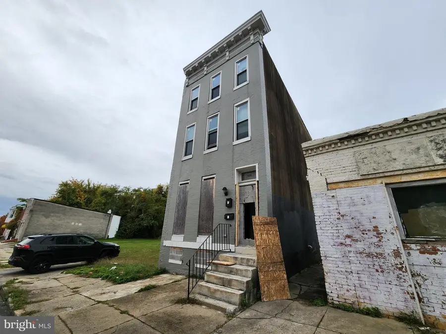 922 Calhoun St, Baltimore, MD 21217 - Image #2