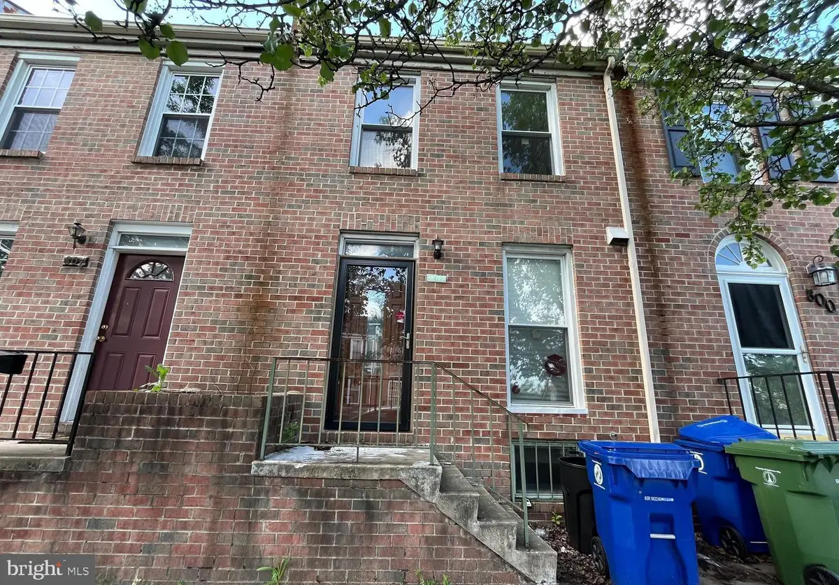 802 W Barre St, Baltimore, MD 21230 - Image #1