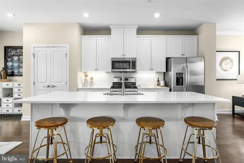 2200 Kloman St #waterfront Strauss, Baltimore, MD 21230 - Image #3