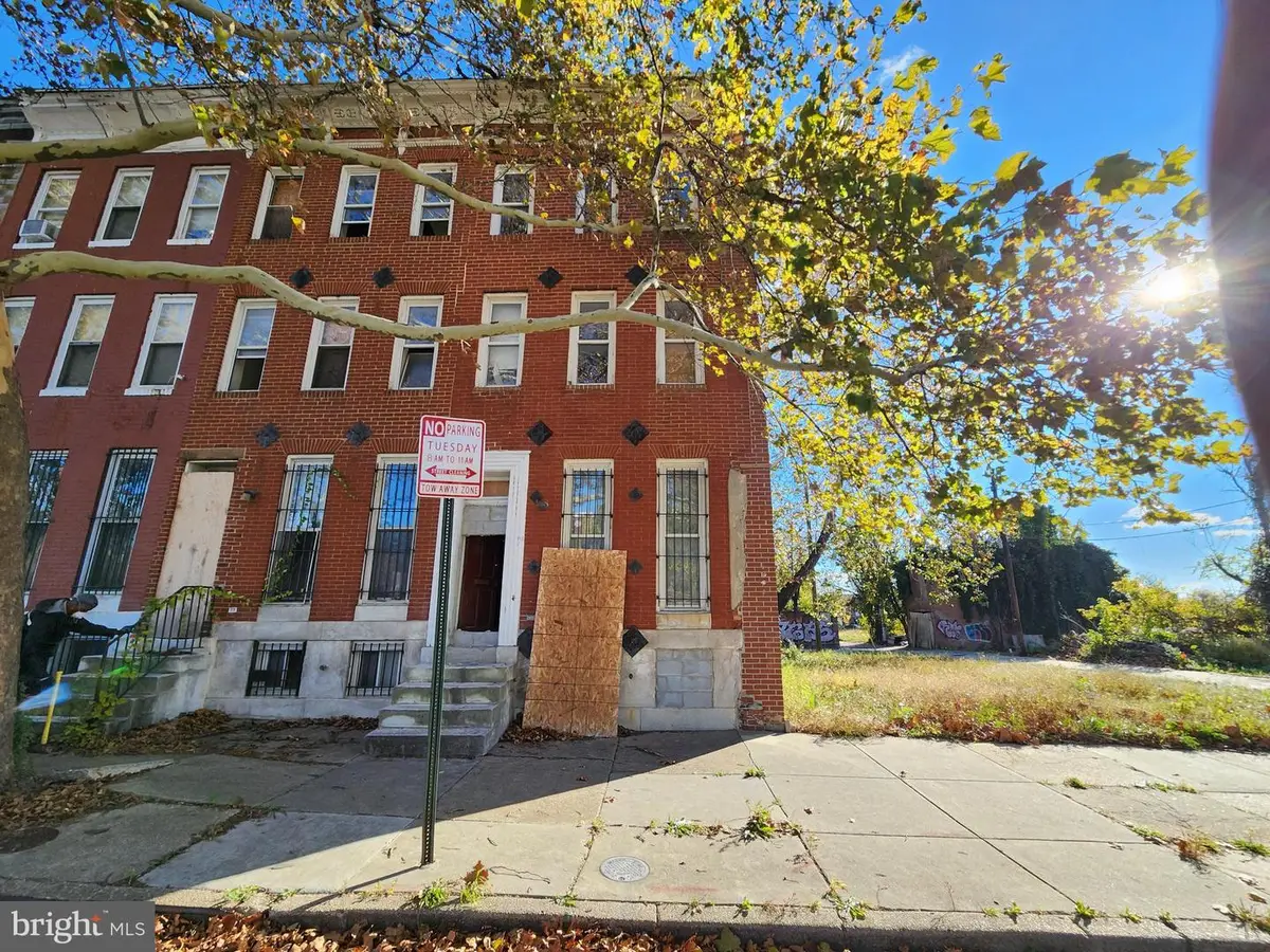 933 N Mount St, Baltimore, MD 21217 - Image #1