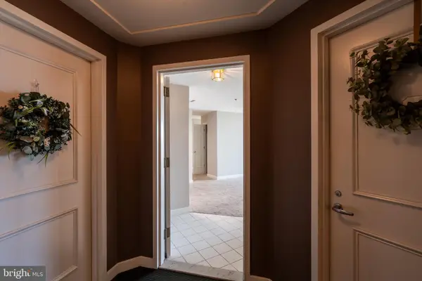 100 Harborview Dr #1208, BALTIMORE, MD 21230