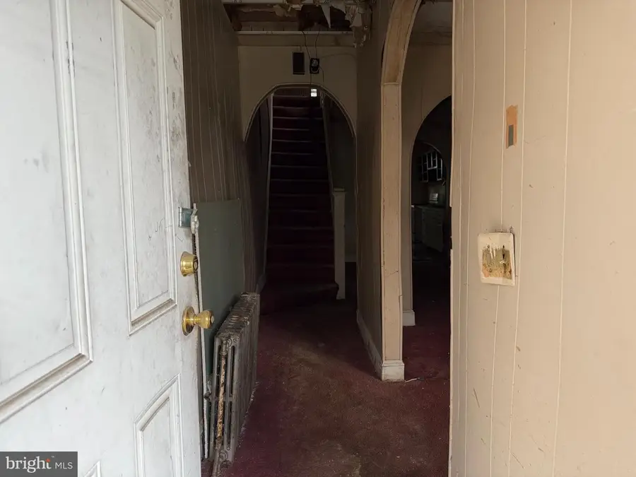 1031 N Ashburton St, Baltimore, MD 21216 - Image #2