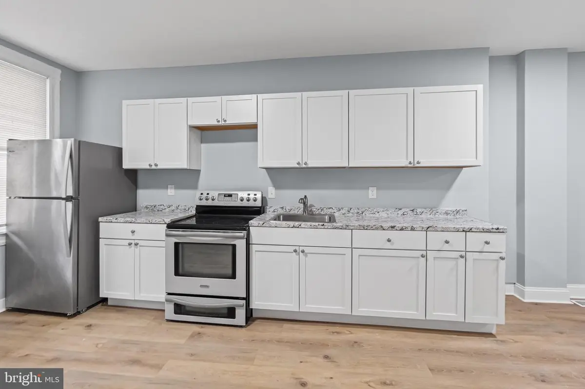 652 Bartlett Ave, Baltimore, MD 21218 - Image #1