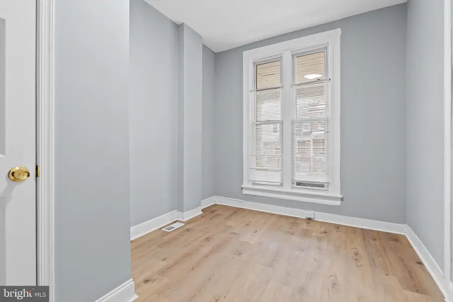 652 Bartlett Ave, Baltimore, MD 21218 - Image #2