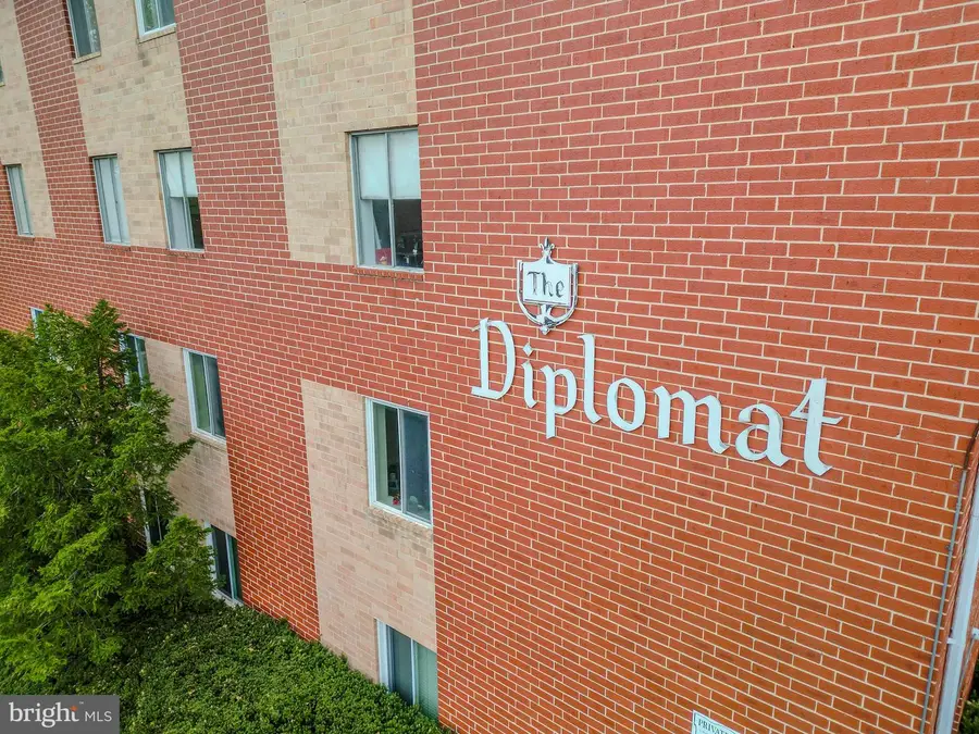 3737 Clarks Ln #405, Baltimore, MD 21215 - Image #3