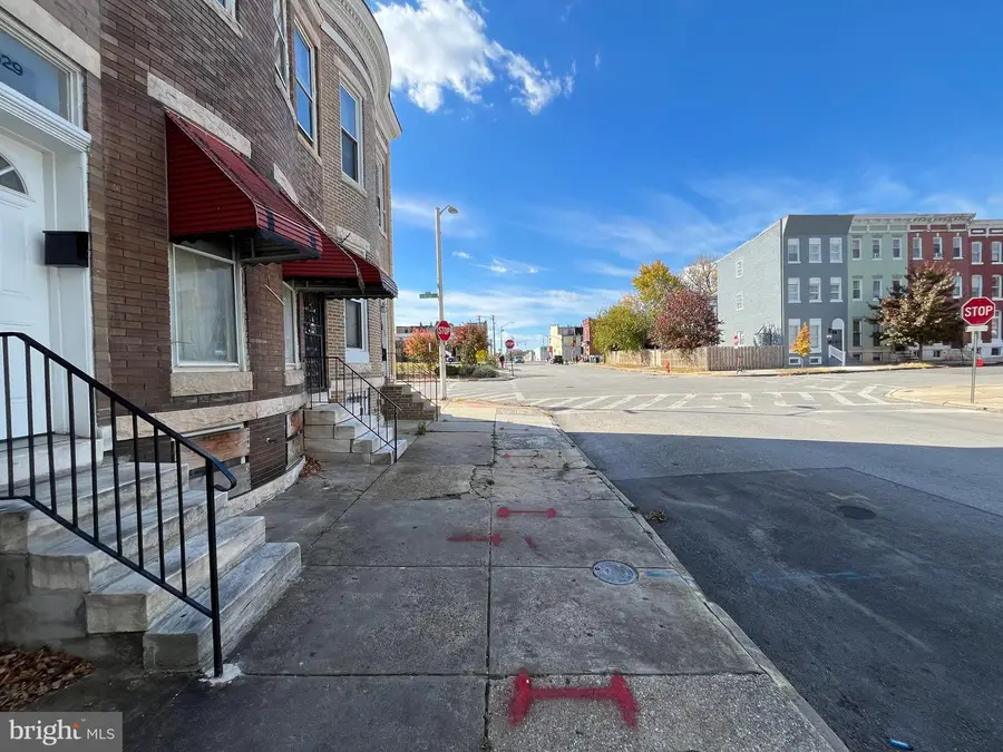 1631 Laurens St, Baltimore, MD 21217 - Image #2