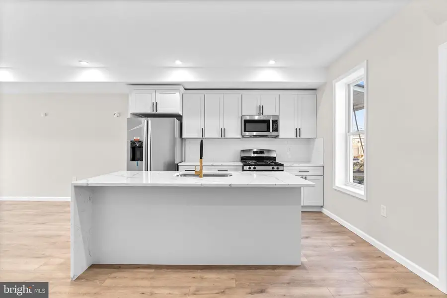 2846 Oakley Ave, Baltimore, MD 21215 - Image #2