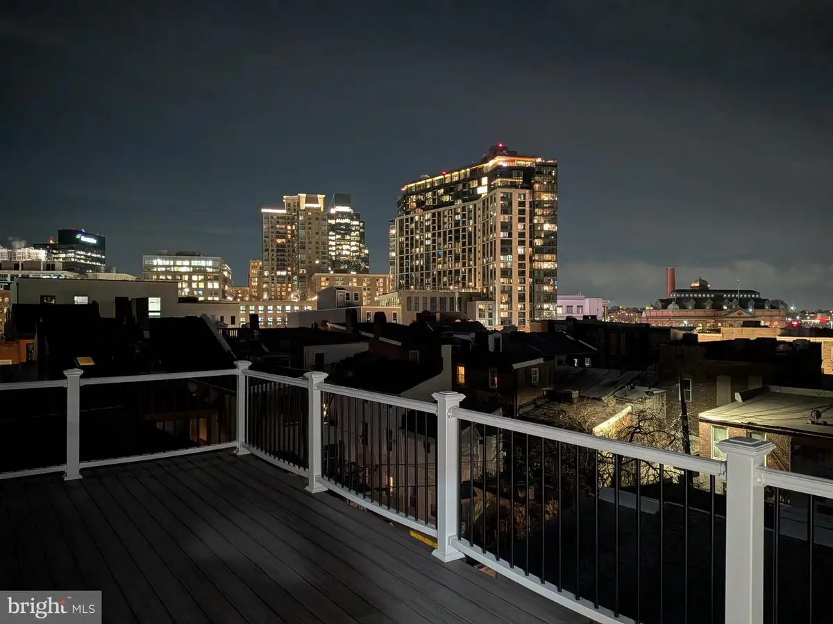 919 Stiles St, Baltimore, MD 21202 - Image #1