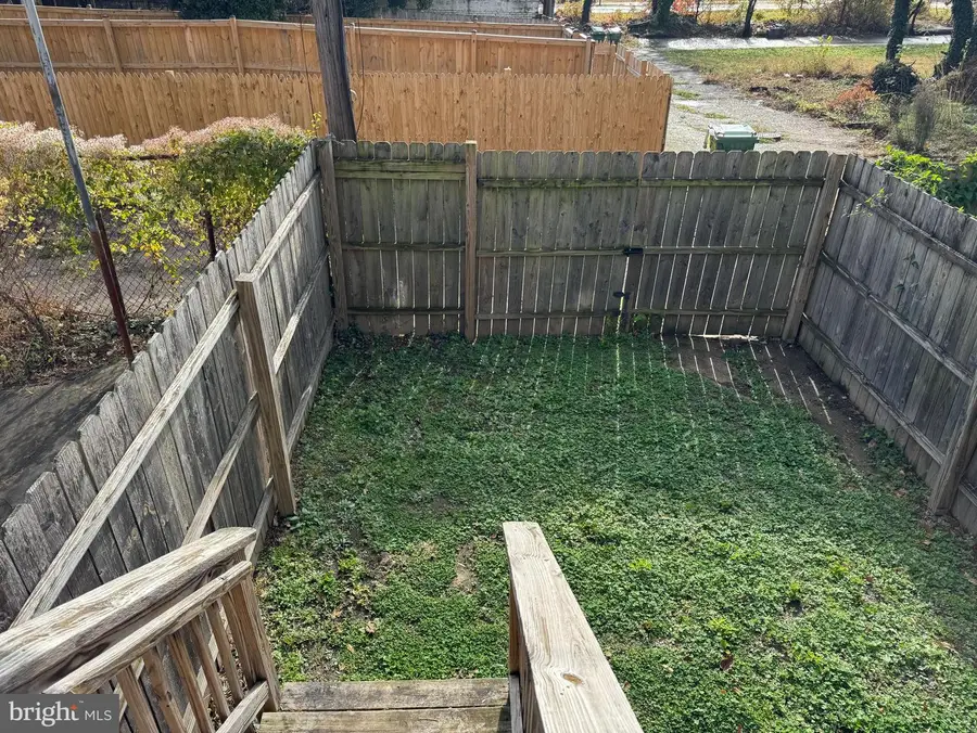 517 E 21st St, Baltimore, MD 21218 - Image #3