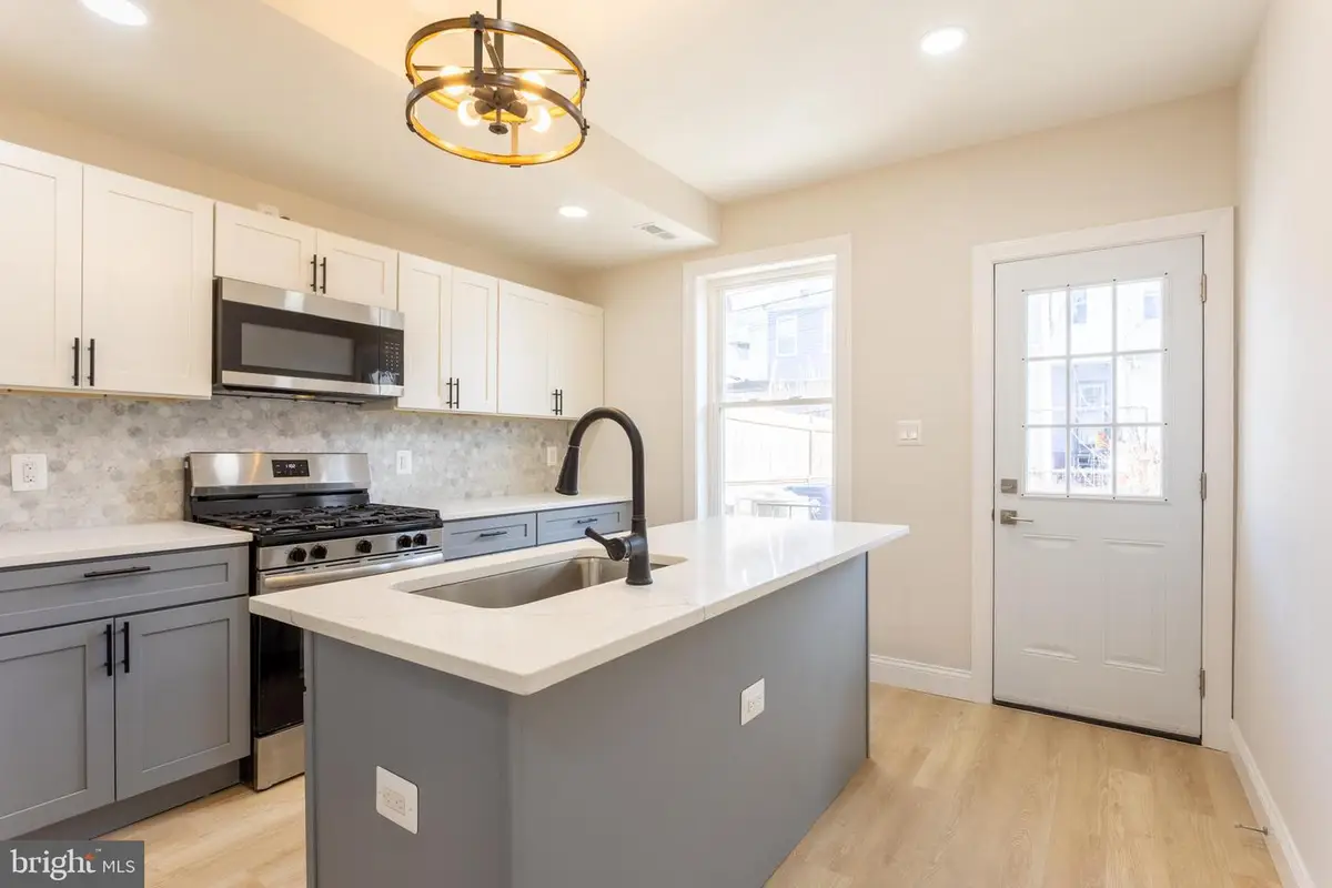 321 S Macon St, Baltimore, MD 21224 - Image #1