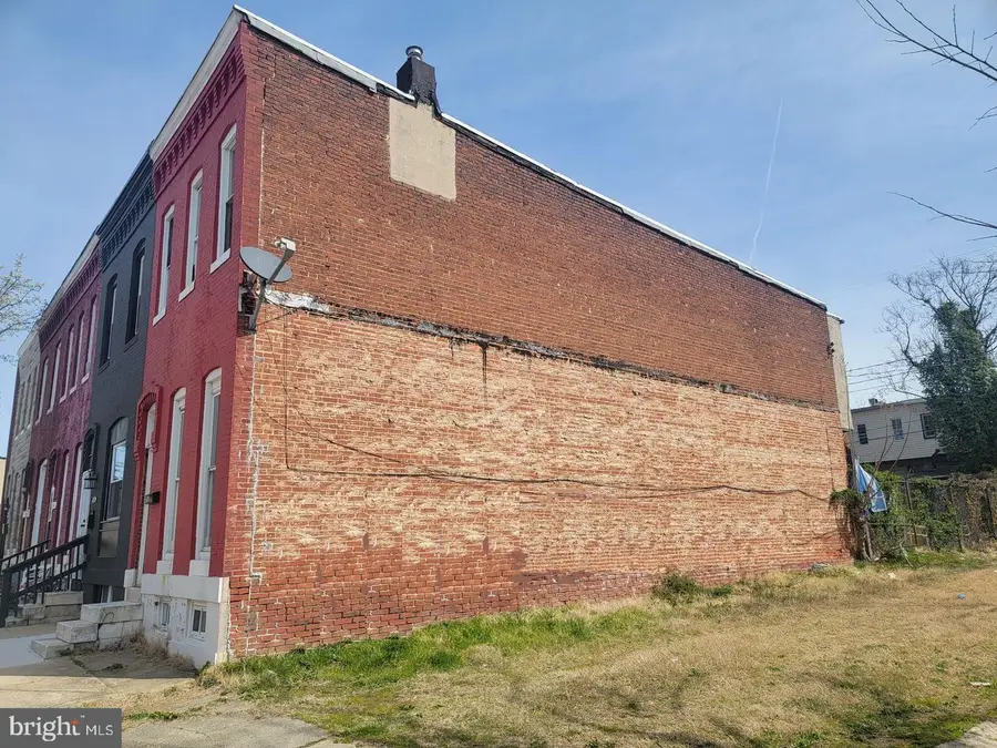 2419 Brentwood Ave, Baltimore, MD 21218 - Image #3